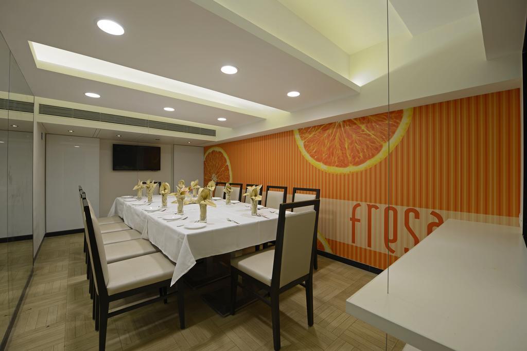 Gcc Hotel And Club Mira-Bhayandar Екстер'єр фото